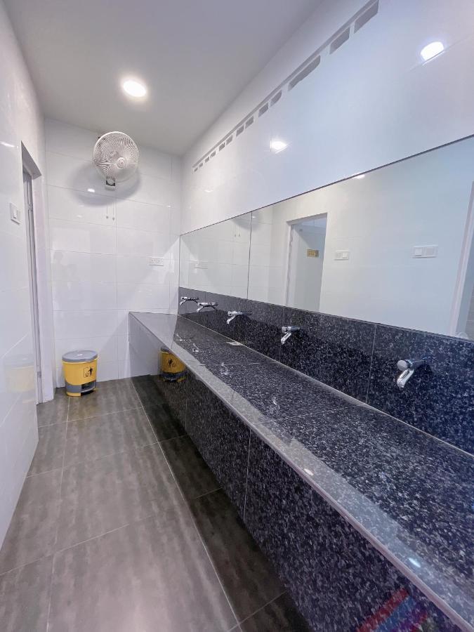Hotel Decentraland Kuala Terengganu Zewnętrze zdjęcie